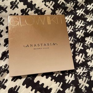 Anastasia Glow Kit